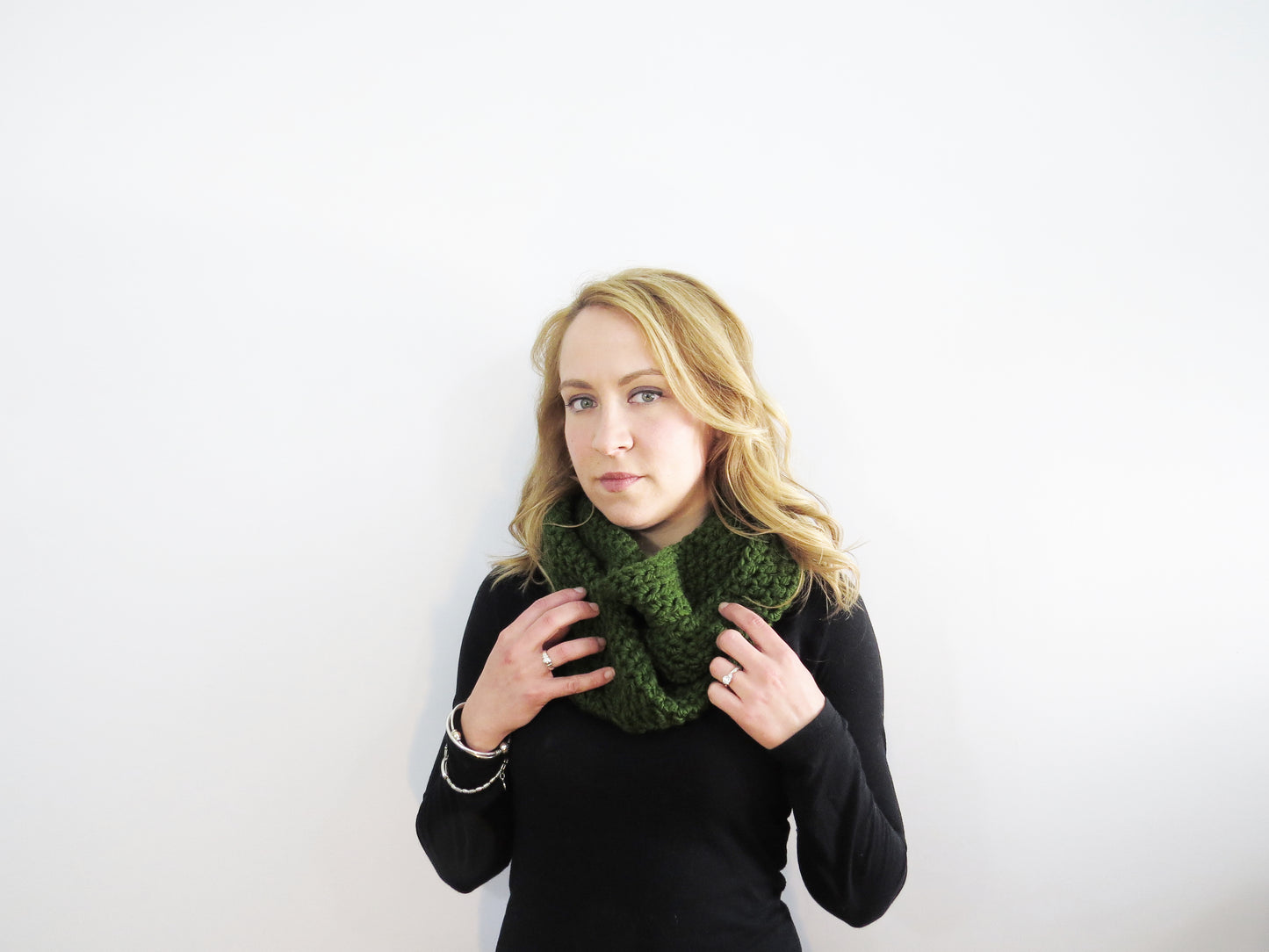 The Willows Infinity Scarf in Green