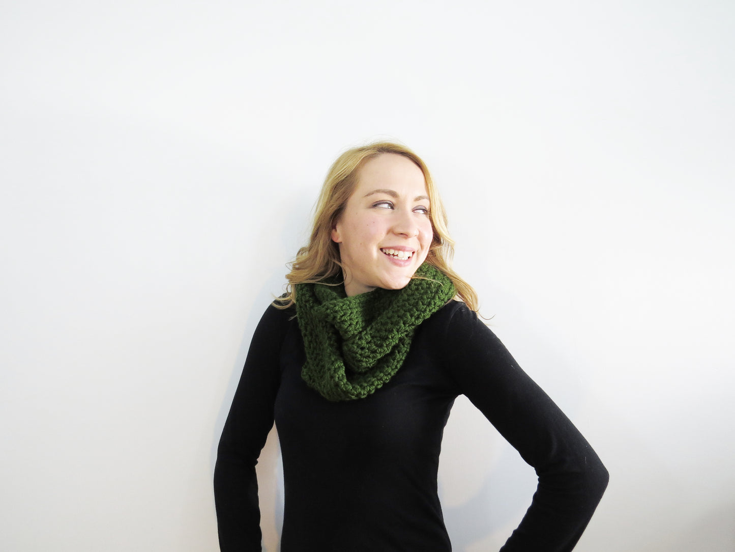 The Willows Infinity Scarf in Green